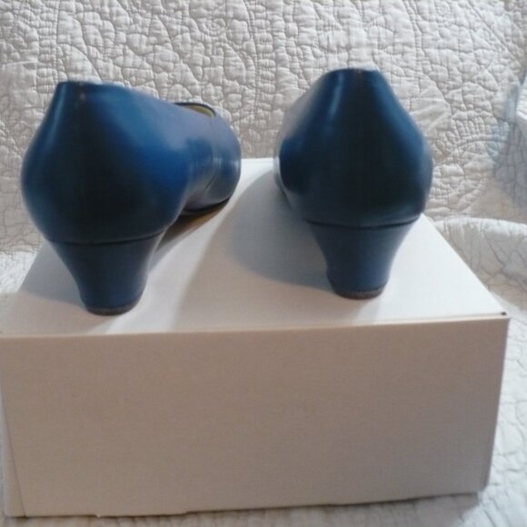 EXCELLENT USED CONDITION VALLEY LANE TEAL BLUE LEATHER PUMPS SIZE 14WW - Picture 7 of 8